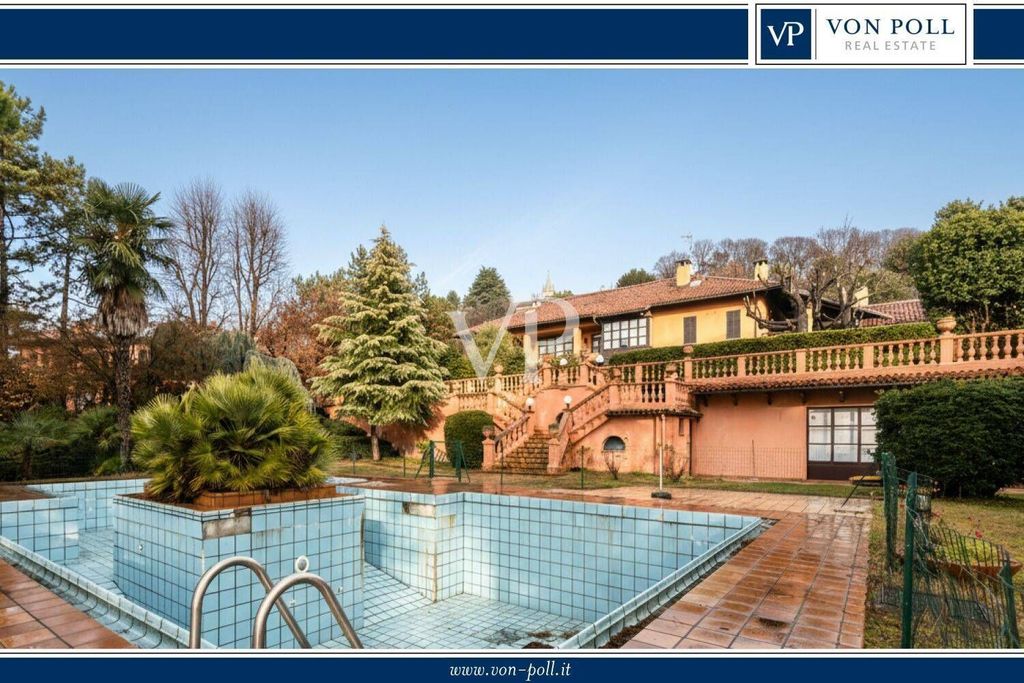 Maison de luxe à vendre à Moncalieri, 1 350 000 €, Photo 1