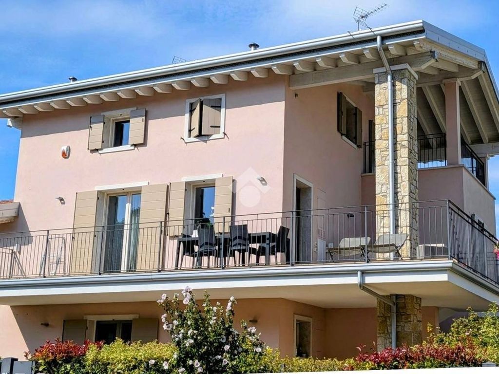 Maison de luxe à vendre à Caprino Veronese, 495 000 €, Photo 2