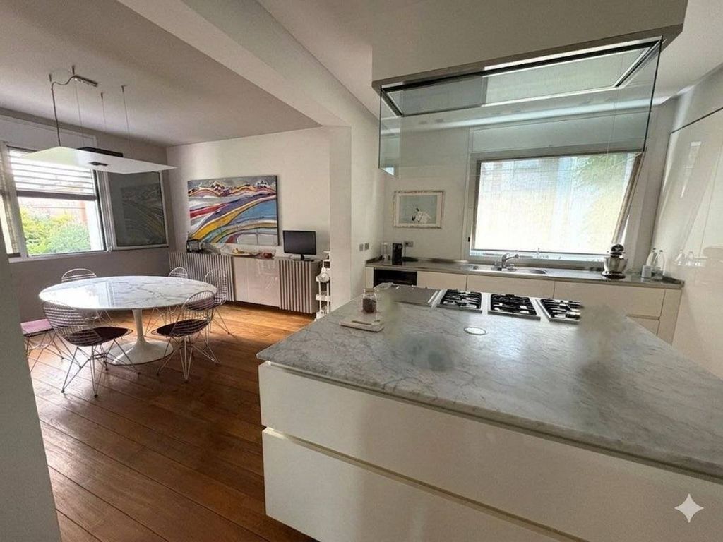 Luxury House for sale in Sassuolo, 1 800 000 €, Photo 3