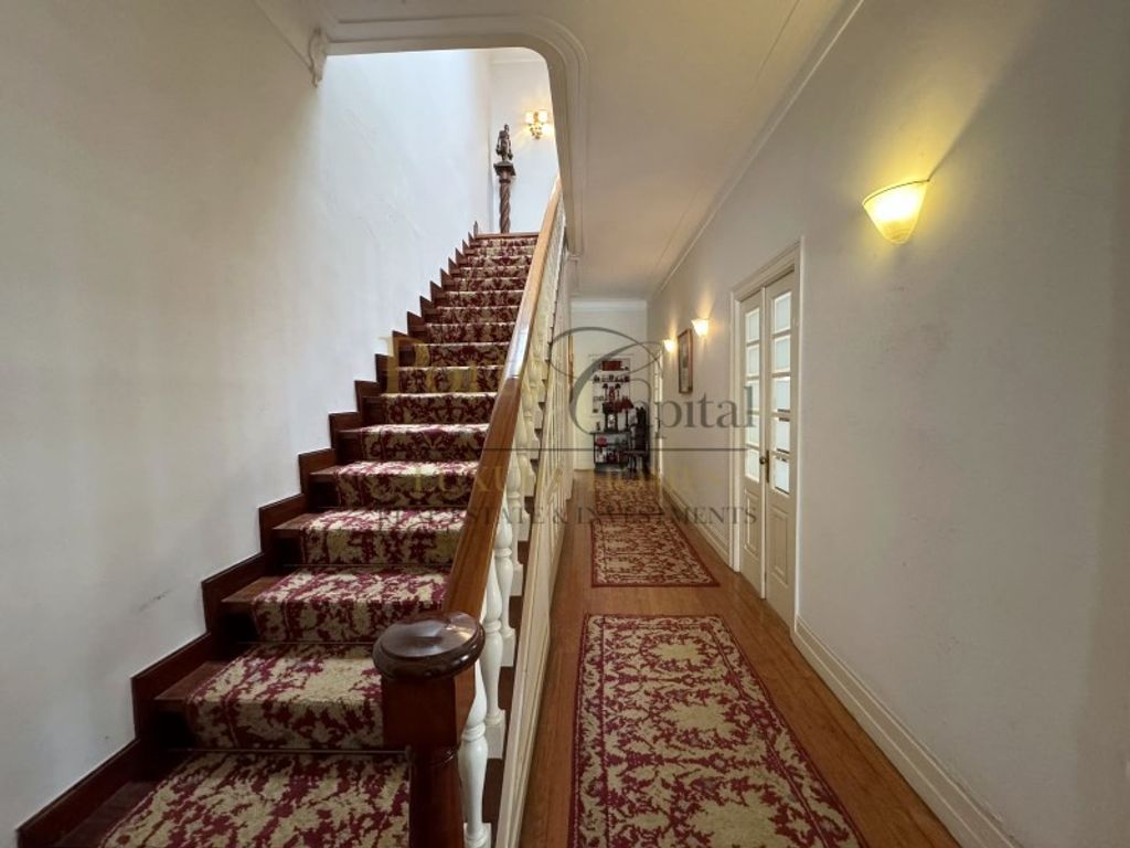 Maison de luxe à vendre à Porto, 1 200 000 €, Photo 3