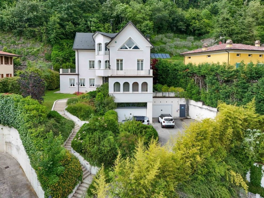 Luxury House for sale in Lumezzane, 645 000 €, Photo 3