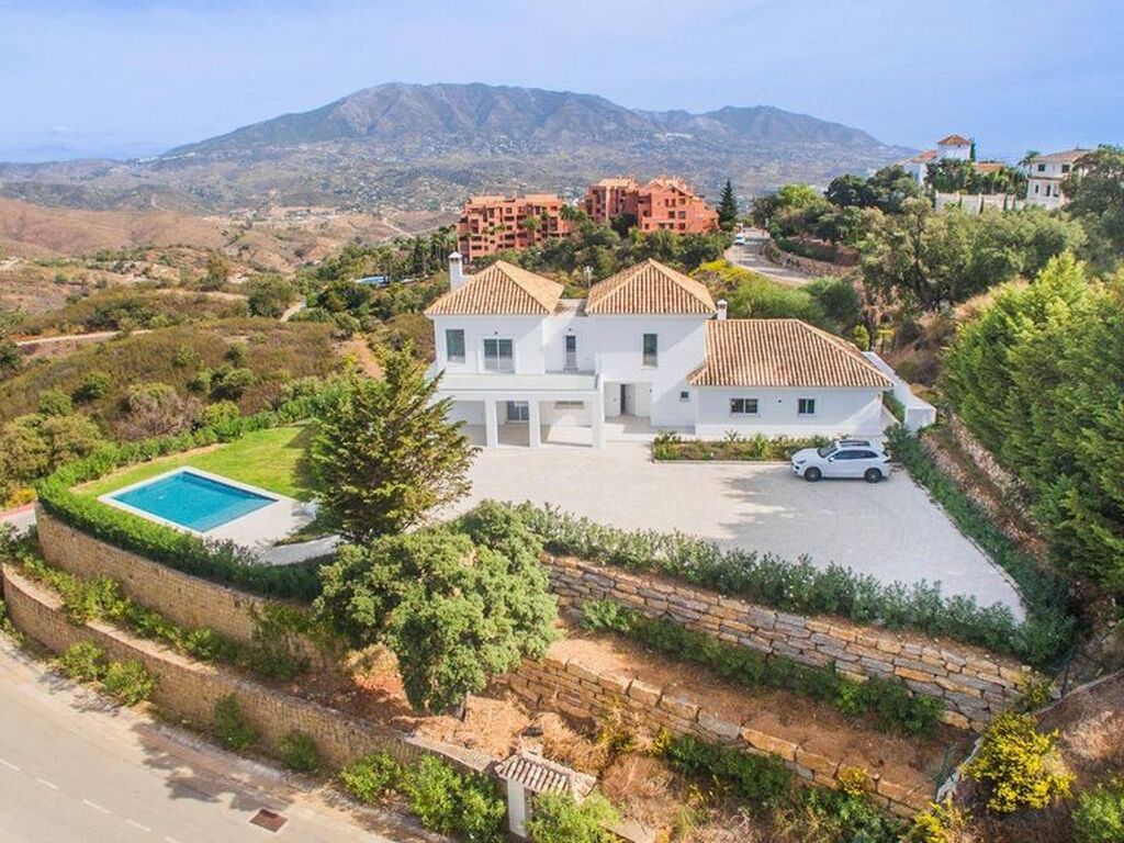 Maison de luxe à vendre à Marbella, 1 980 000 €, Photo 5