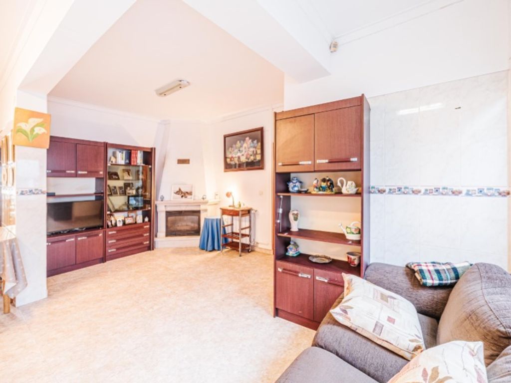 Maison de luxe à vendre à Odivelas, 590 000 €, Photo 7