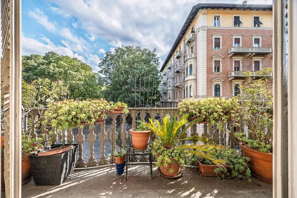 Appartement de luxe à vendre à Turin, 880 000 €, Photo 3