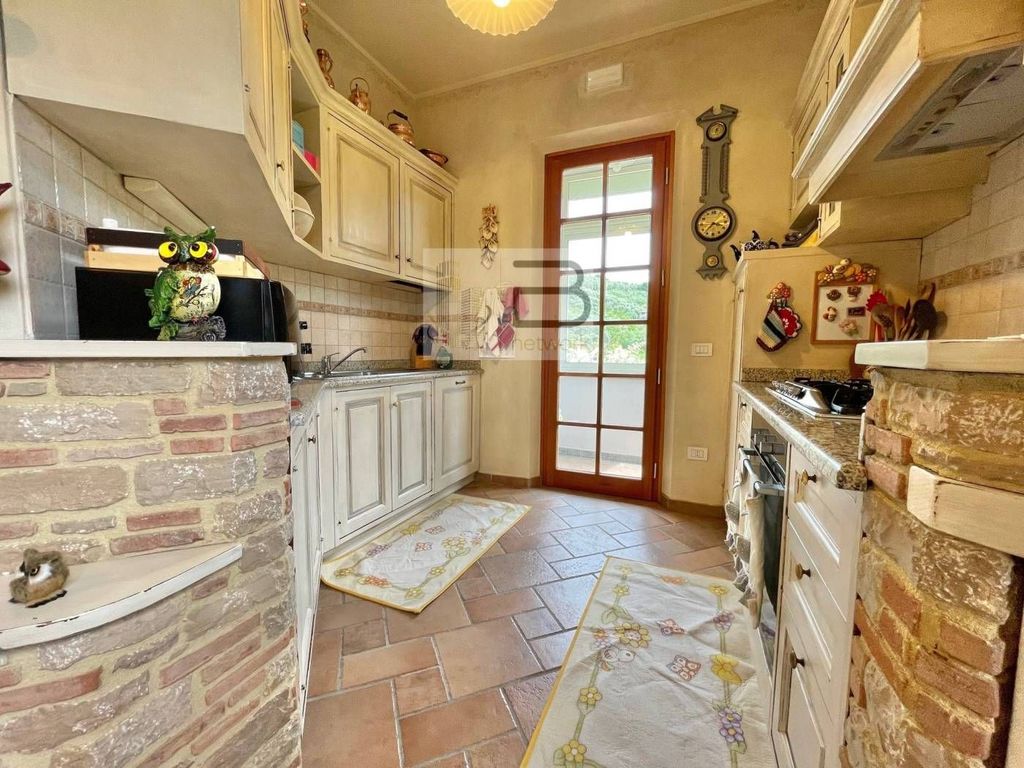 Maison de luxe à vendre à Camaiore, 650 000 €, Photo 5