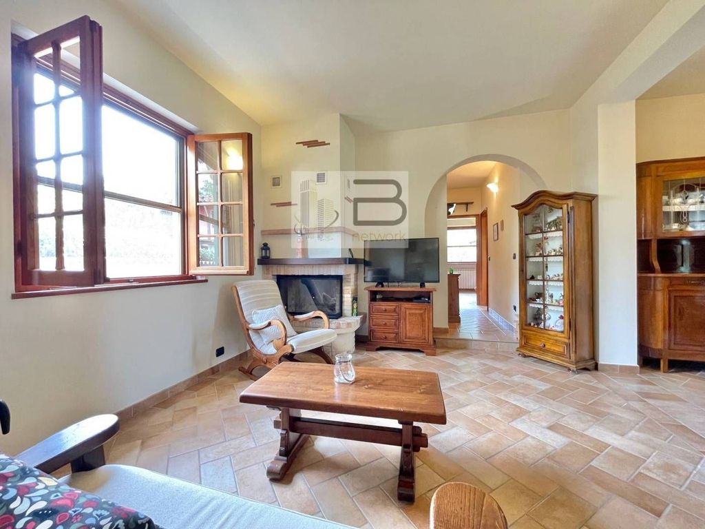 Maison de luxe à vendre à Camaiore, 650 000 €, Photo 7