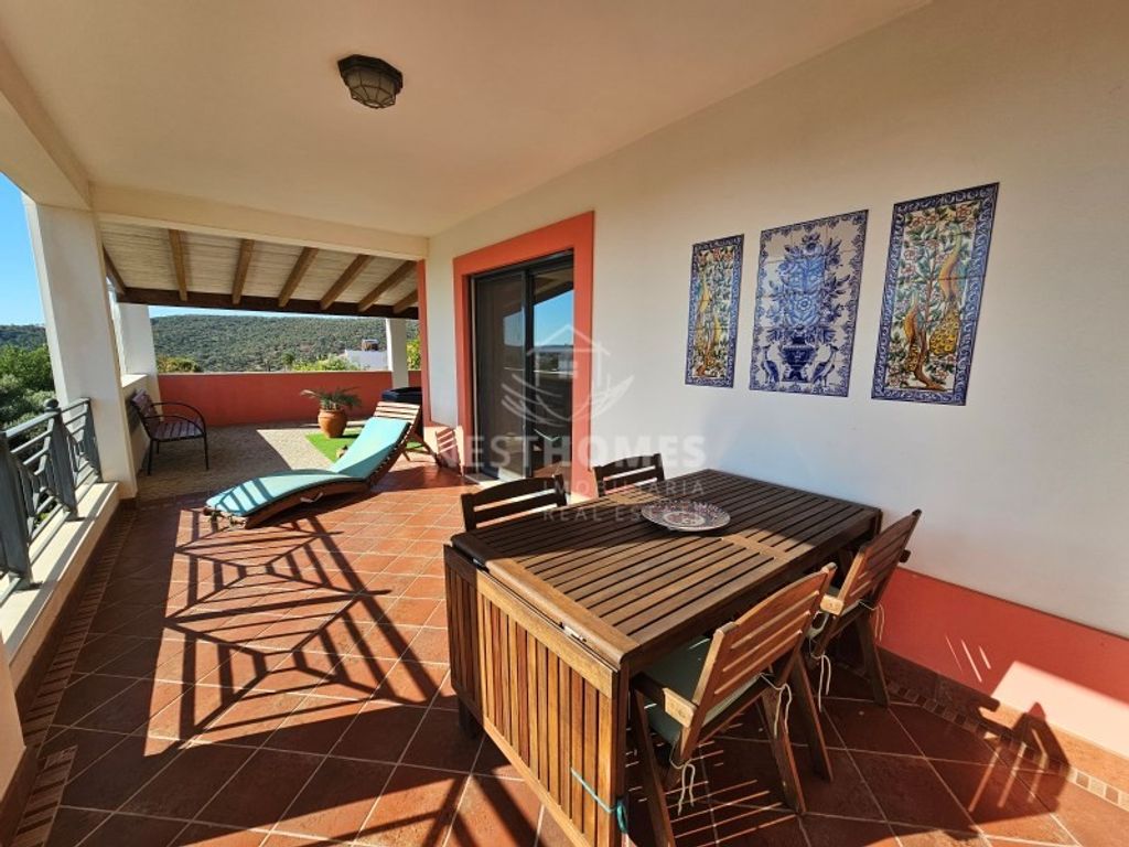 Maison de luxe à vendre à Loulé, 558 000 €, Photo 1