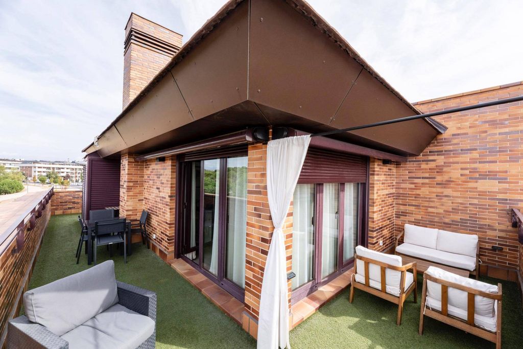 Appartement de luxe à vendre à Las Rozas de Madrid, 830 000 €, Photo 1