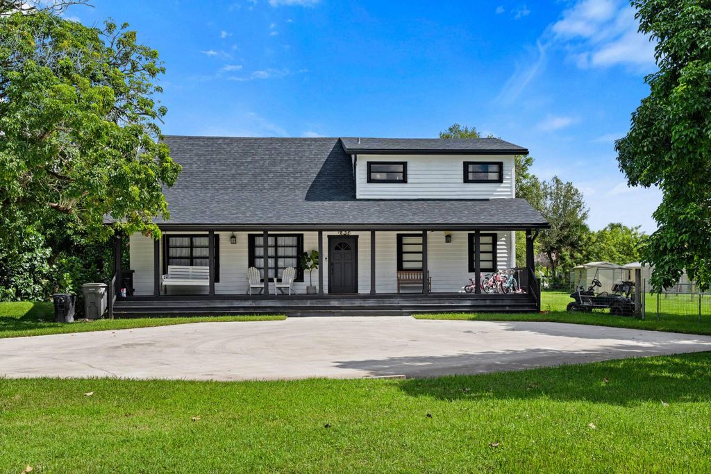 Maison de luxe à vendre à Jupiter, 758 070 €, Photo 1