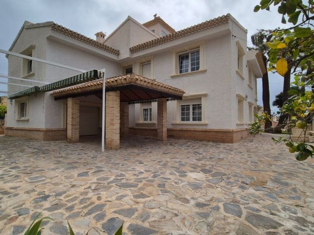 Maison de luxe à vendre à Cabo Roig, 1 490 000 €, Photo 1