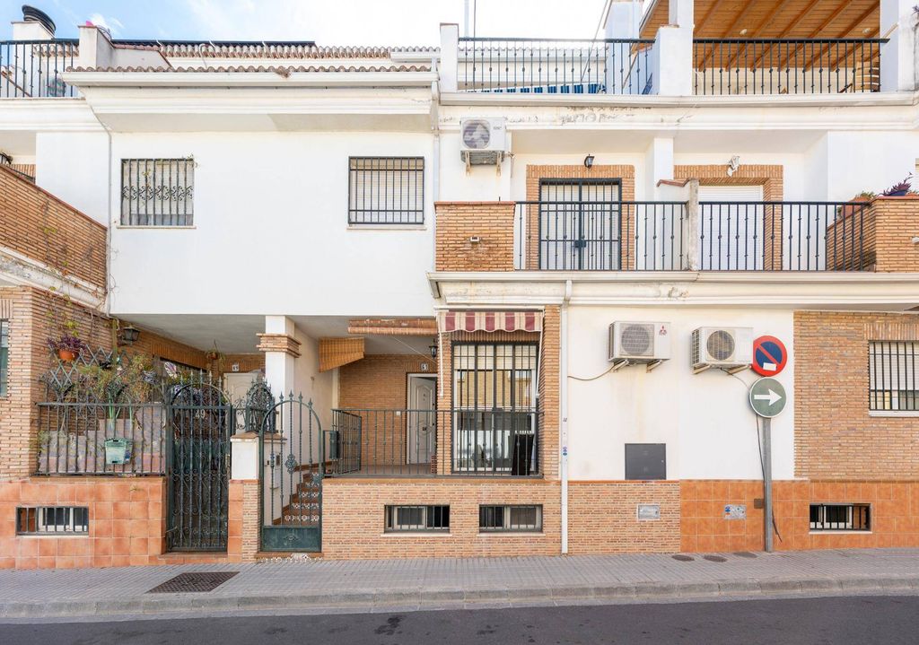 Luxury House for sale in Armilla, 400 000 €, Photo 1