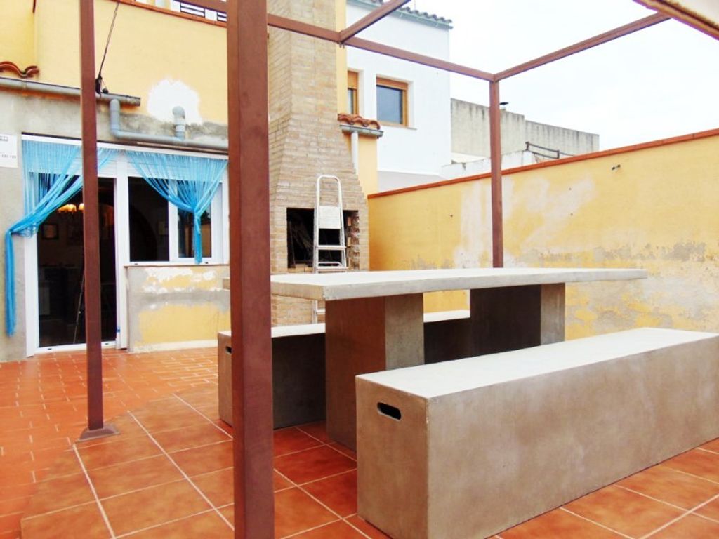 Luxury House for sale in La Granada, 412 000 €, Photo 1