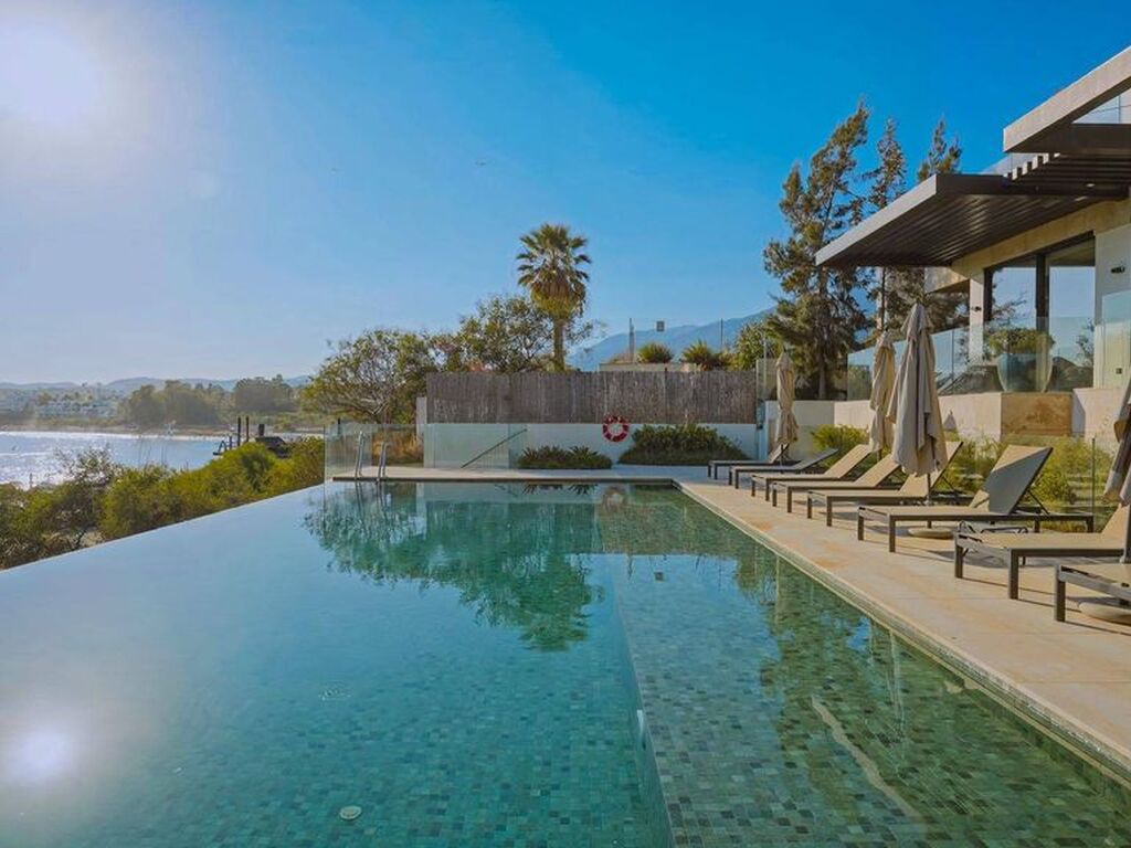 Maison de luxe à vendre à Estepona, 3 200 000 €, Photo 1