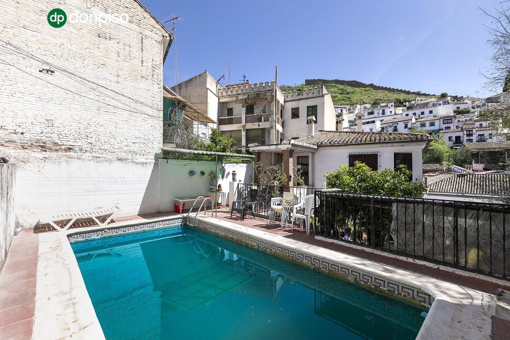 Maison de luxe à vendre à Granada, 890 000 €, Photo 1