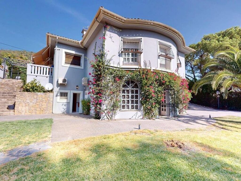 Maison de luxe à vendre à Córdoba, 579 000 €, Photo 1