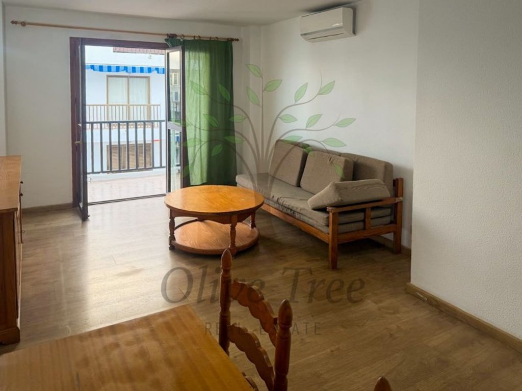 Luxury Apartment for sale in Sant Josep de Sa Talaia, 475 000 €, Photo 2