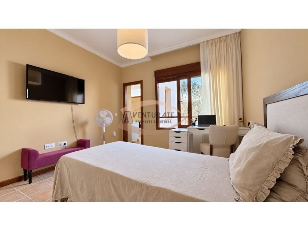 Luxury House for sale in Antigua, 450 000 €, Photo 3