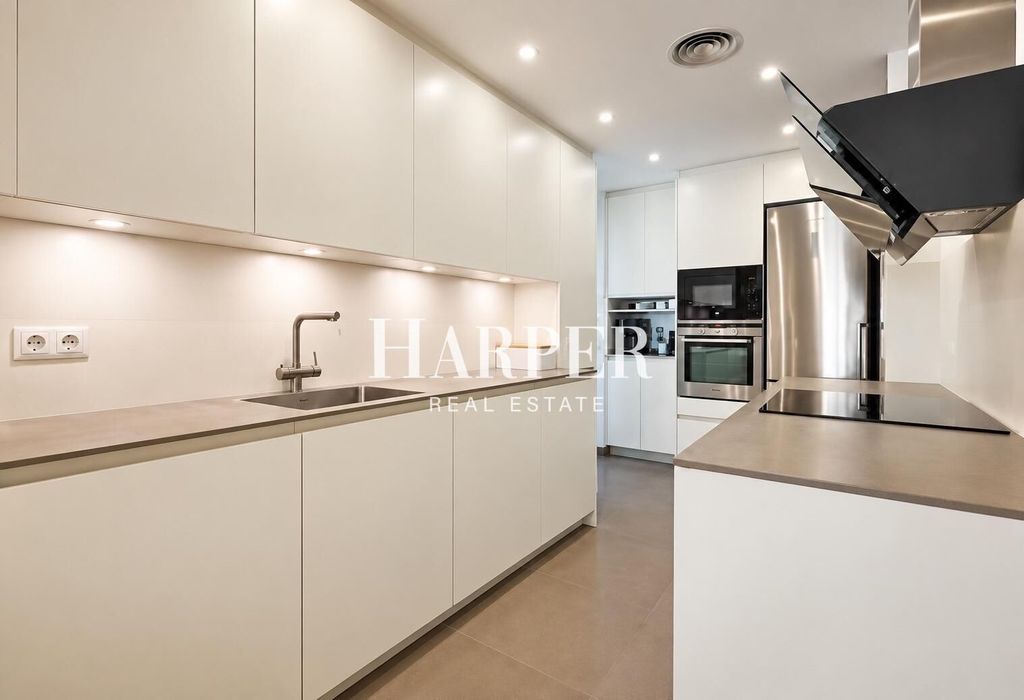 Appartement de luxe à vendre à Barcelona, 650 000 €, Photo 4