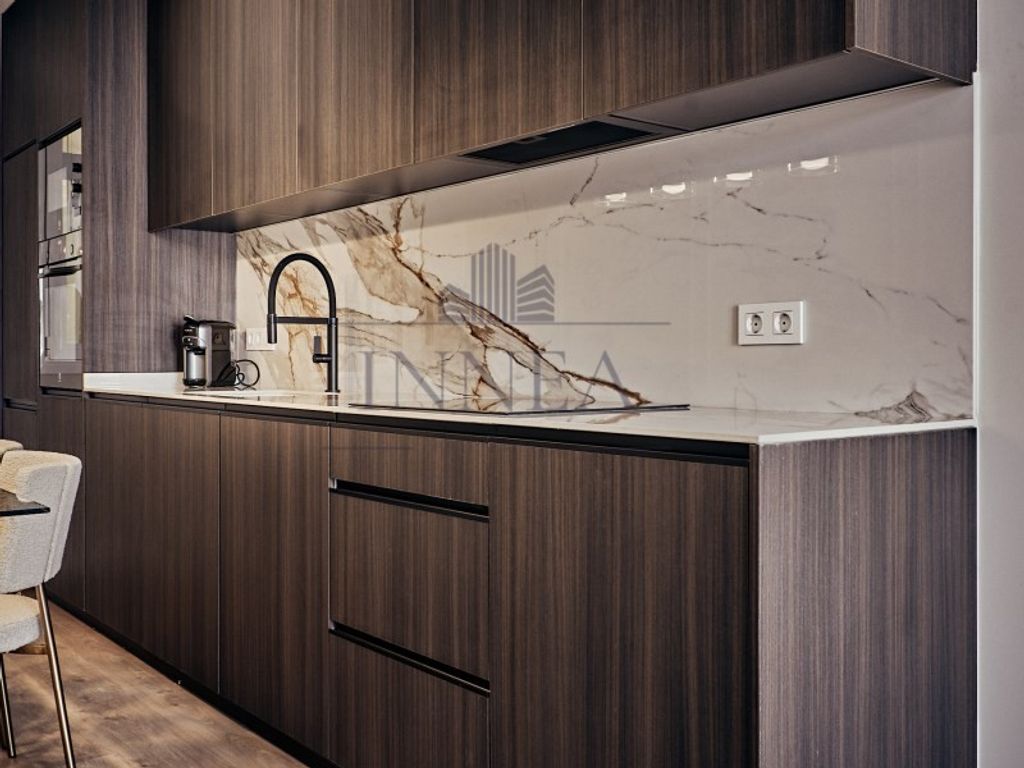 Luxury Apartment for sale in Madrid, 1 069 000 €, Photo 5