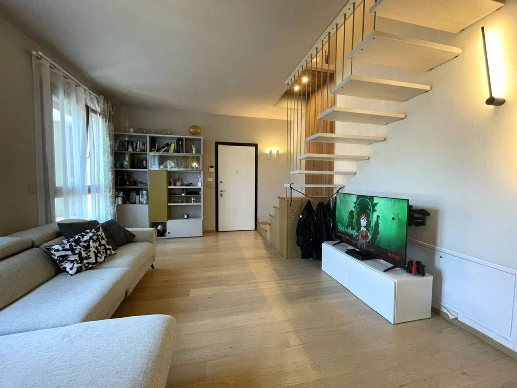 Luxury Apartment for sale in Sesto Fiorentino, 450 000 €, Photo 6