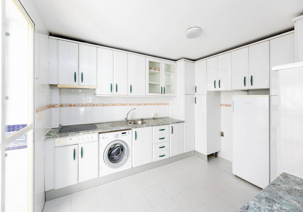 Luxury House for sale in Armilla, 400 000 €, Photo 7