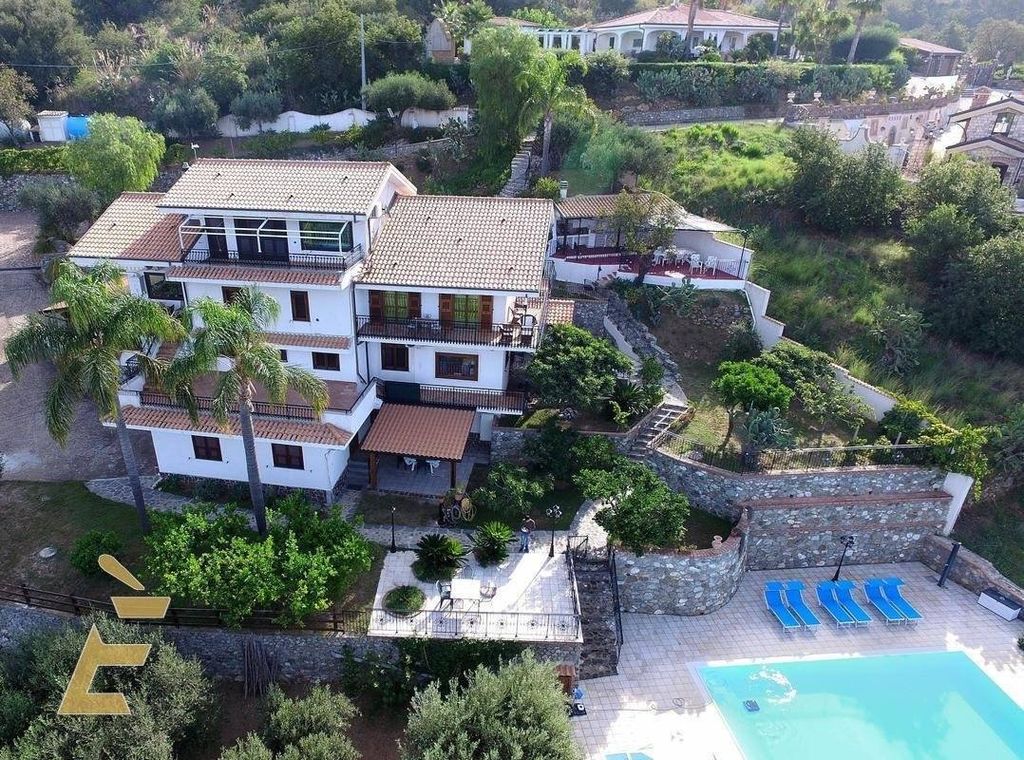 Maison de luxe à vendre à Joppolo, 2 300 000 €, Photo 1