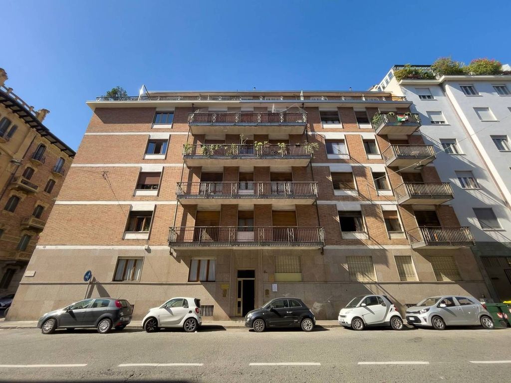 Appartement de luxe à vendre à Turin, 585 000 €, Photo 2
