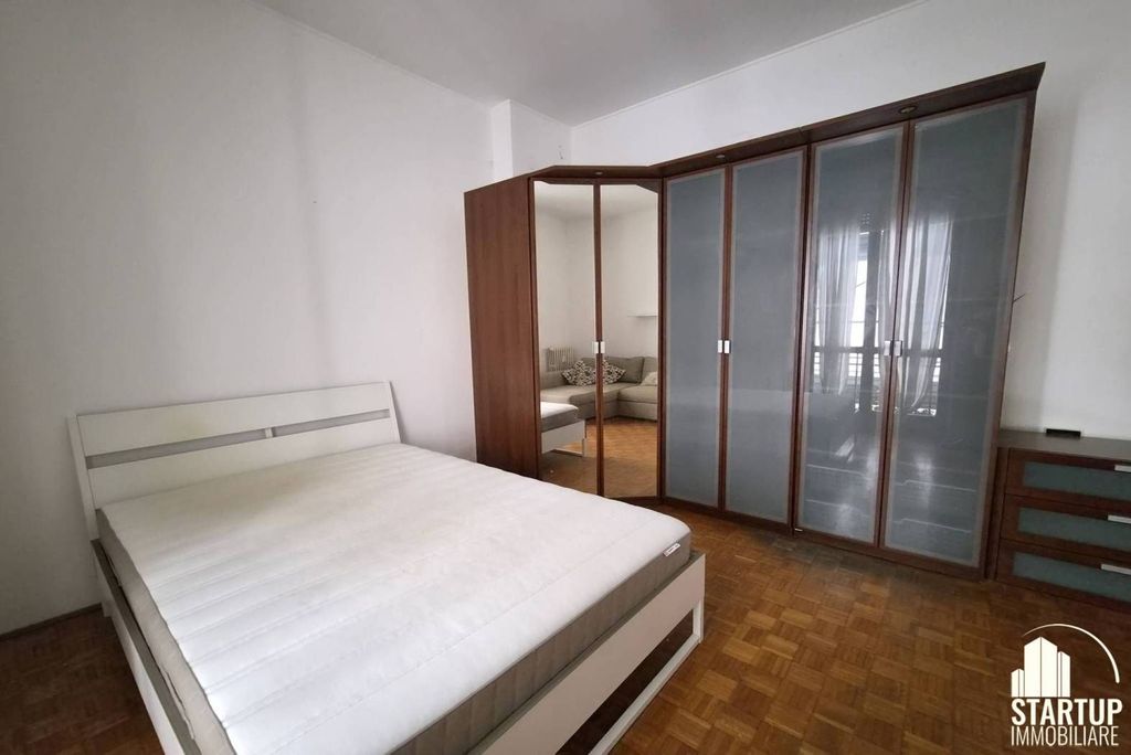 Luxury Apartment for sale in Milan, 929 000 €, Photo 2