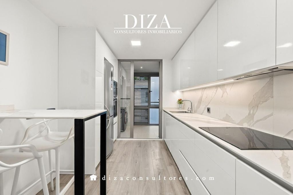 Appartement de luxe à vendre à Madrid, 1 195 000 €, Photo 2