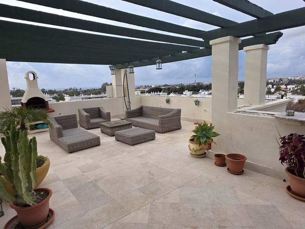 Luxury Apartment for sale in Marbella, 940 000 €, Photo 2