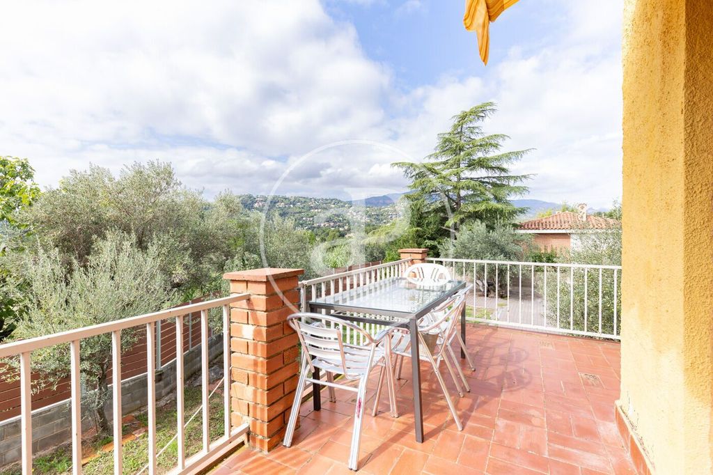 Maison de luxe à vendre à Castellar Del Vallès, 565 000 €, Photo 2