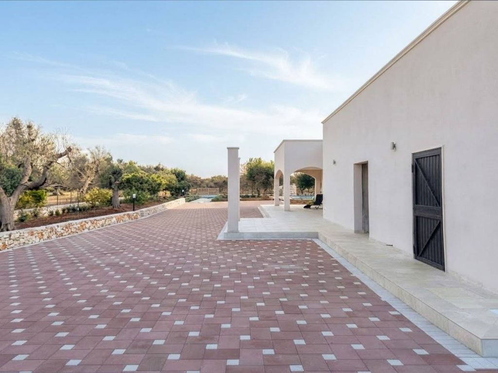 Appartement de luxe à vendre à San Vito Dei Normanni, 690 000 €, Photo 4