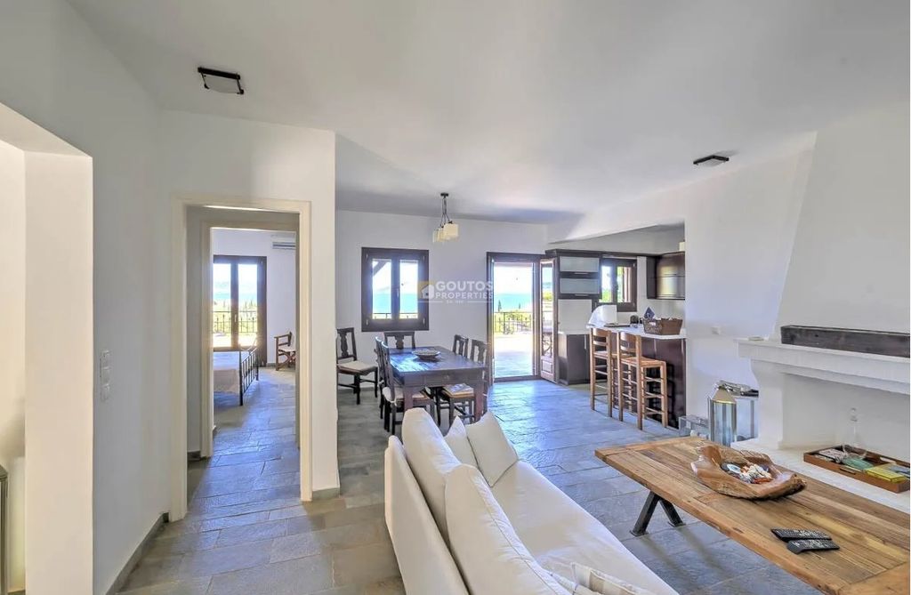 Luxury House for sale in Kranídi, 1 500 000 €, Photo 5