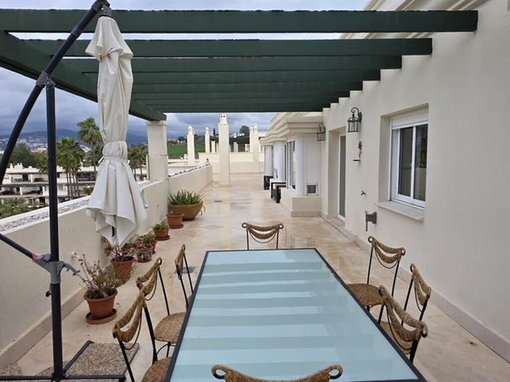 Luxury Apartment for sale in Marbella, 940 000 €, Photo 5