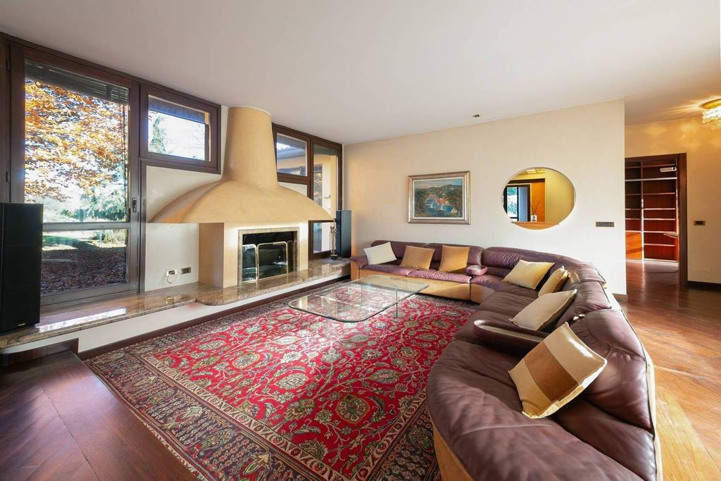 Maison de luxe à vendre à Besana In Brianza, 990 000 €, Photo 7