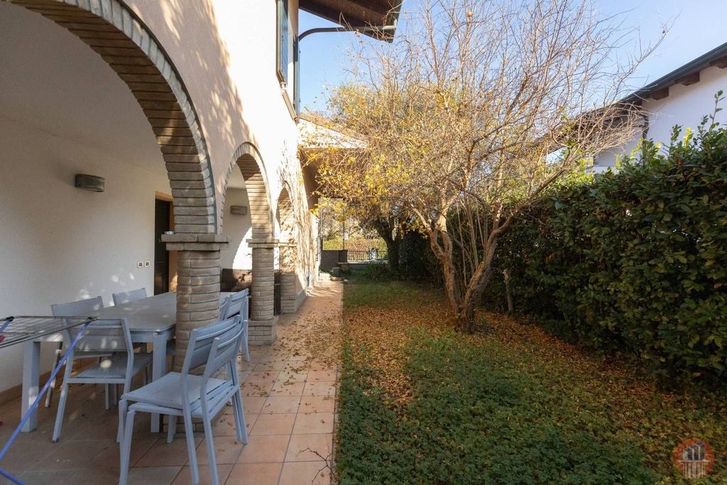 Luxury House for sale in Ravenna, 690 000 €, Photo 7