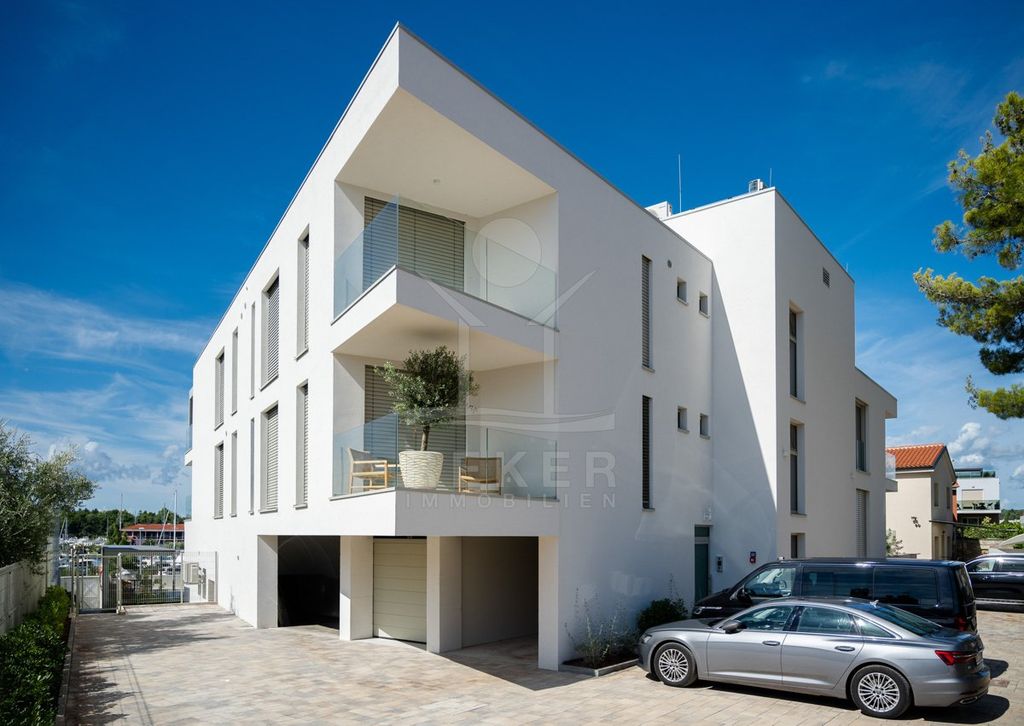 Appartement de luxe à vendre à Novigrad, 840 000 €, Photo 2