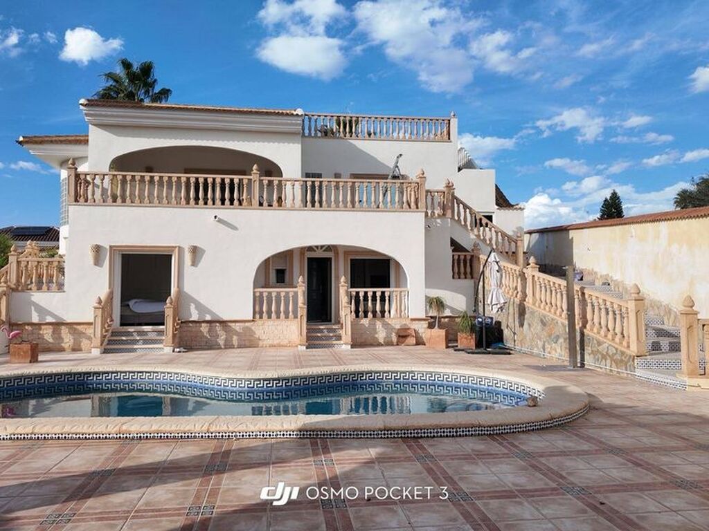 Luxury House for sale in Rojales, 750 000 €, Photo 2