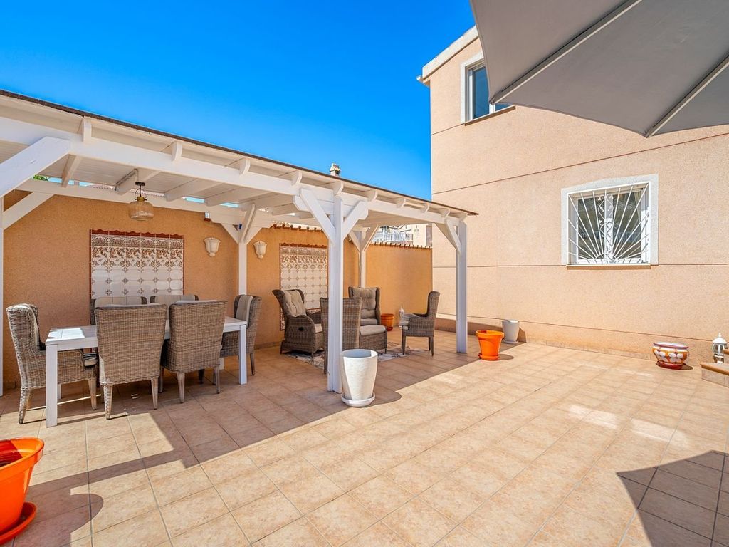Luxury House for sale in Rojales, 525 000 €, Photo 3