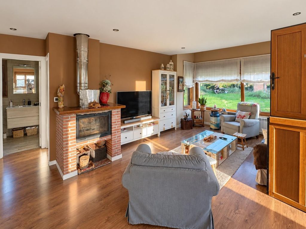 Maison de luxe à vendre à Llanes, 600 000 €, Photo 4