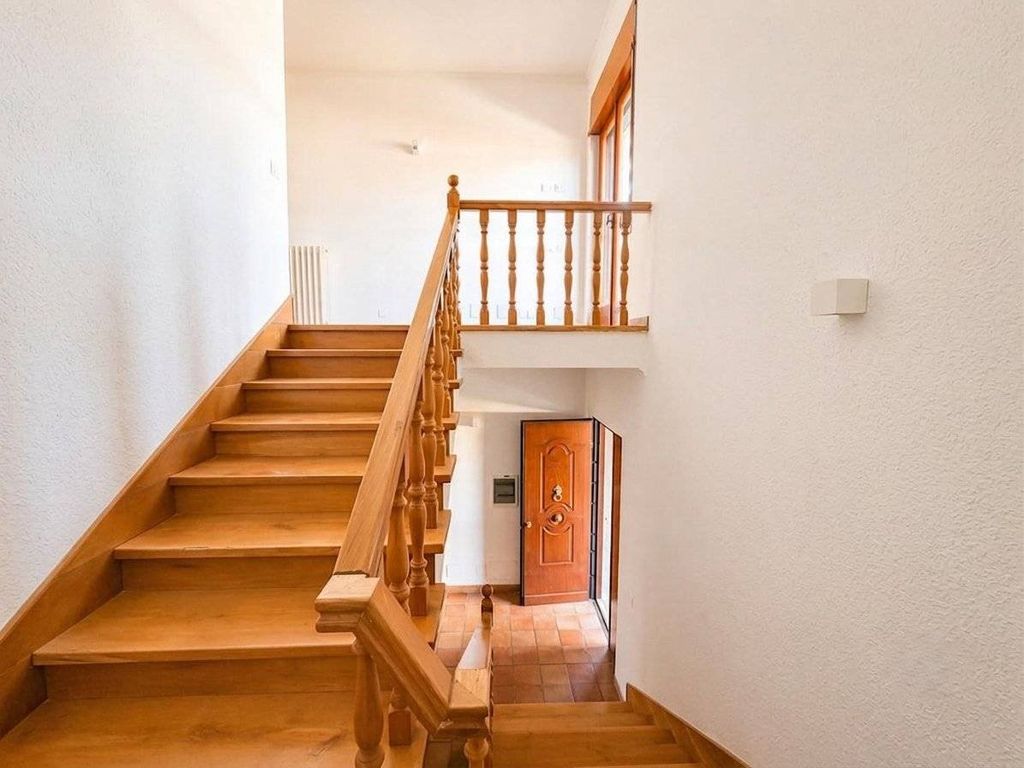 Maison de luxe à vendre à Rome, 685 000 €, Photo 6
