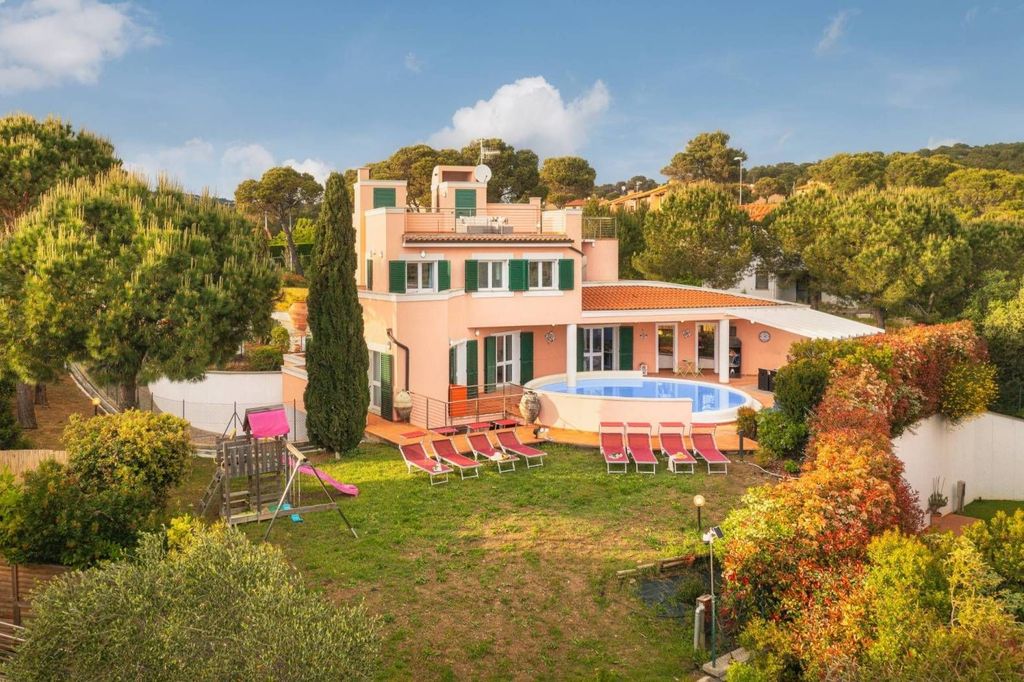 Luxury House for sale in Rosignano Marittimo, 1 200 000 €, Photo 2
