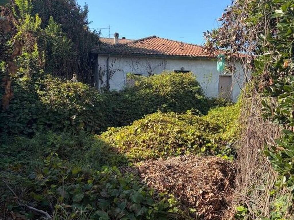 Luxury House for sale in Montignoso, 600 000 €, Photo 1