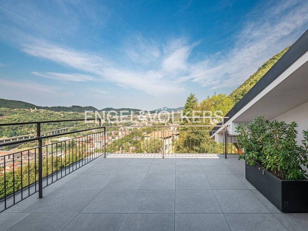 Appartement de luxe à vendre à Cernobbio, 440 000 €, Photo 1