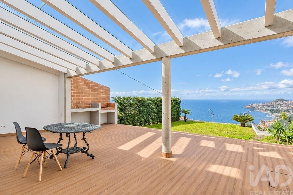 Maison de luxe à vendre à Funchal, 1 290 000 €, Photo 1