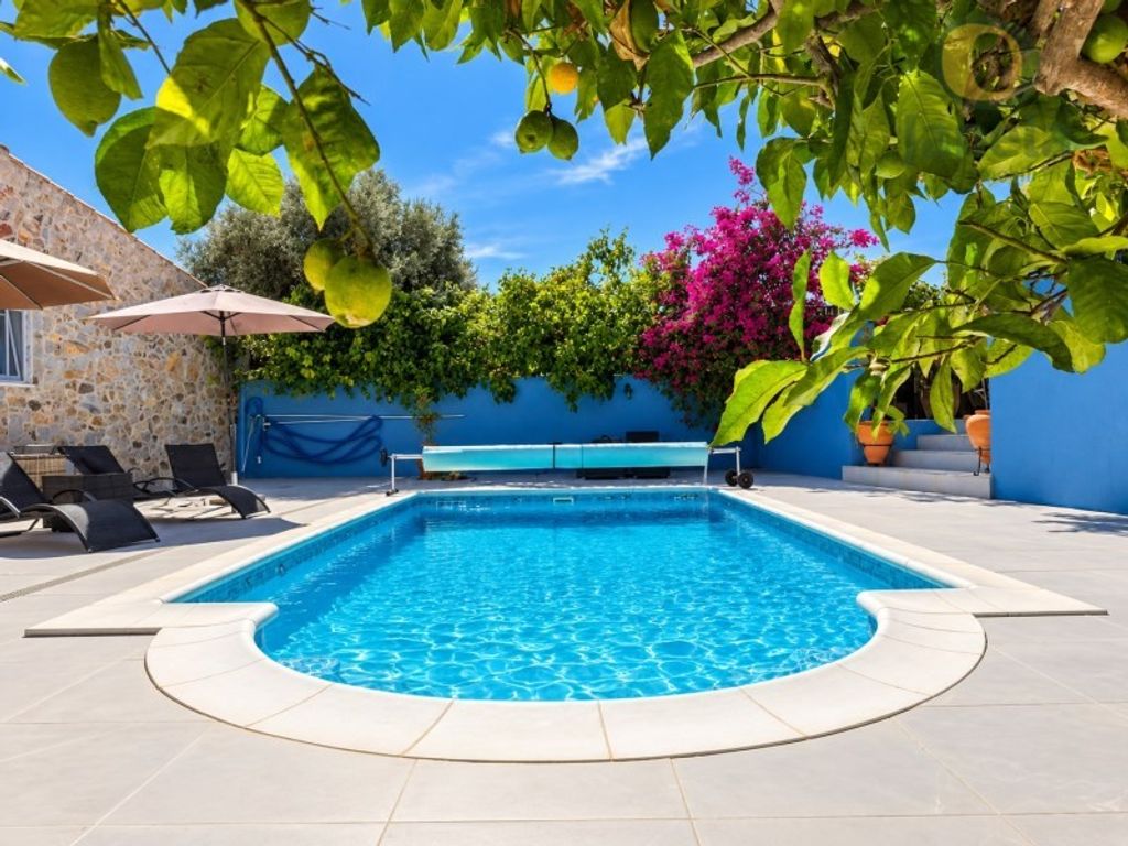 Maison de luxe à vendre à Loulé, 1 250 000 €, Photo 1