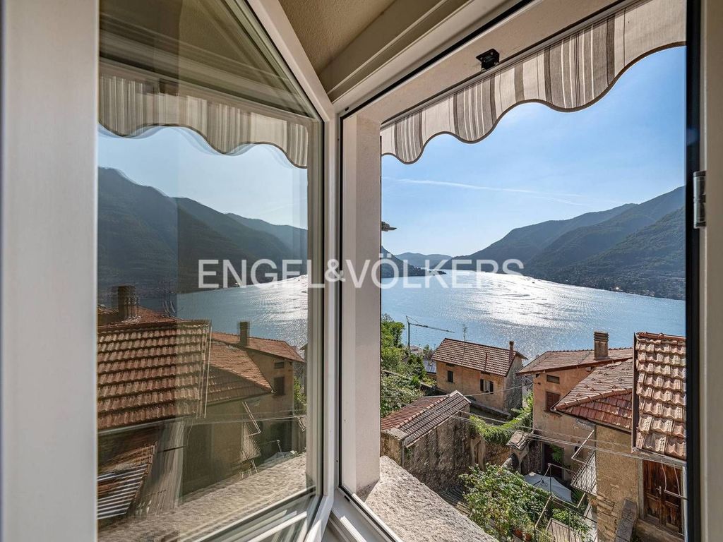 Appartement de luxe à vendre à Pognana Lario, 440 000 €, Photo 3