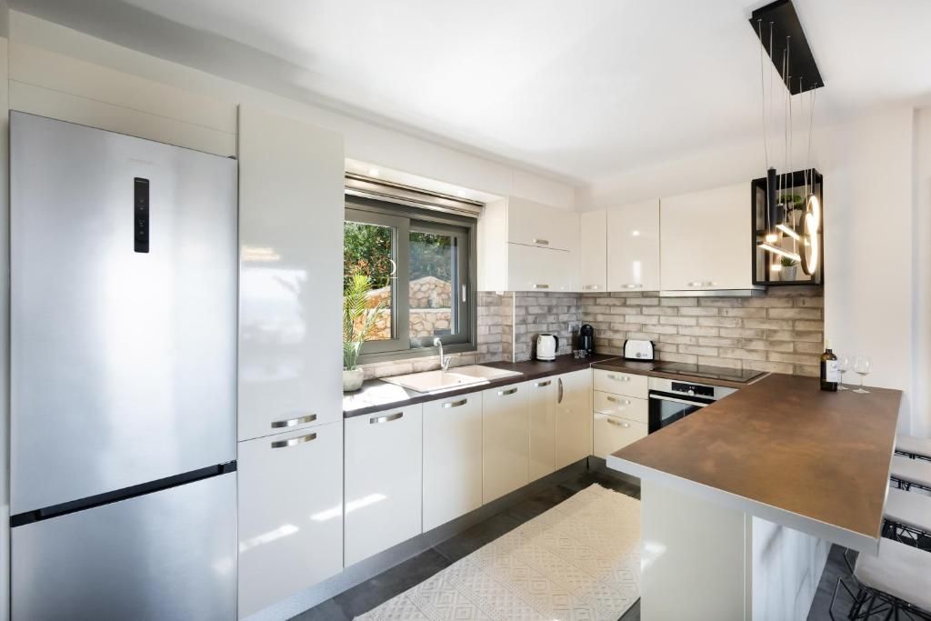 Appartement de luxe à vendre à Lefkáda, 340 000 €, Photo 5
