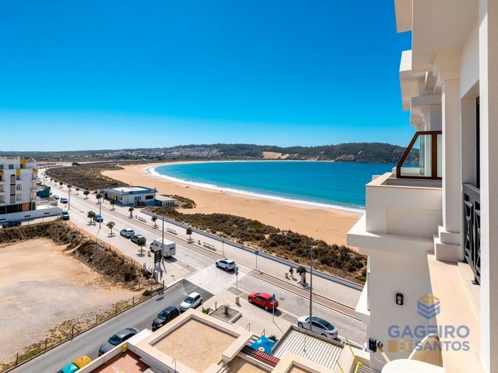 Appartement de luxe à vendre à Alcobaça, 445 000 €, Photo 1