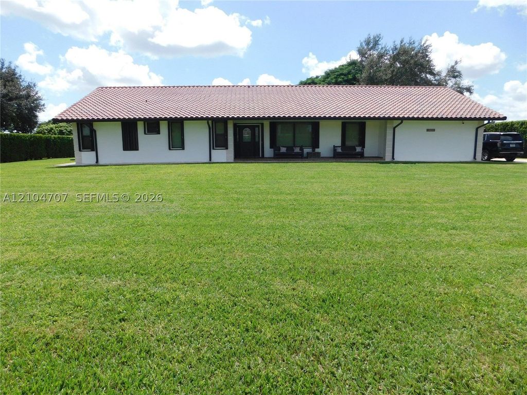 Maison de luxe à vendre à Miami, 1 221 831 €, Photo 1